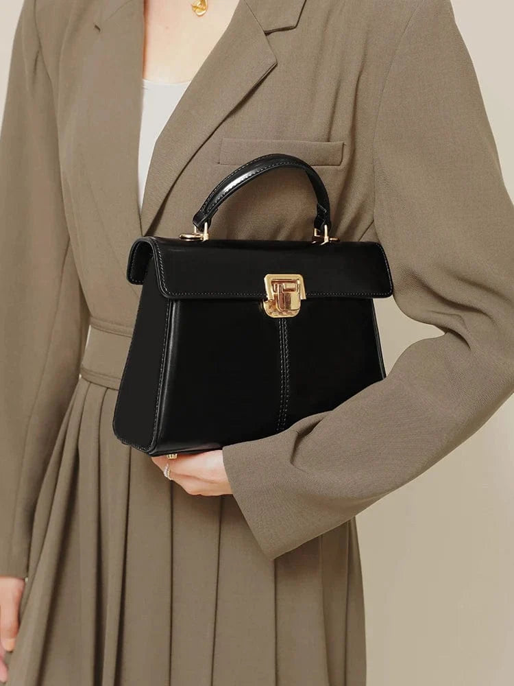 Sac Besace Cuir Femme Chic et Pratique