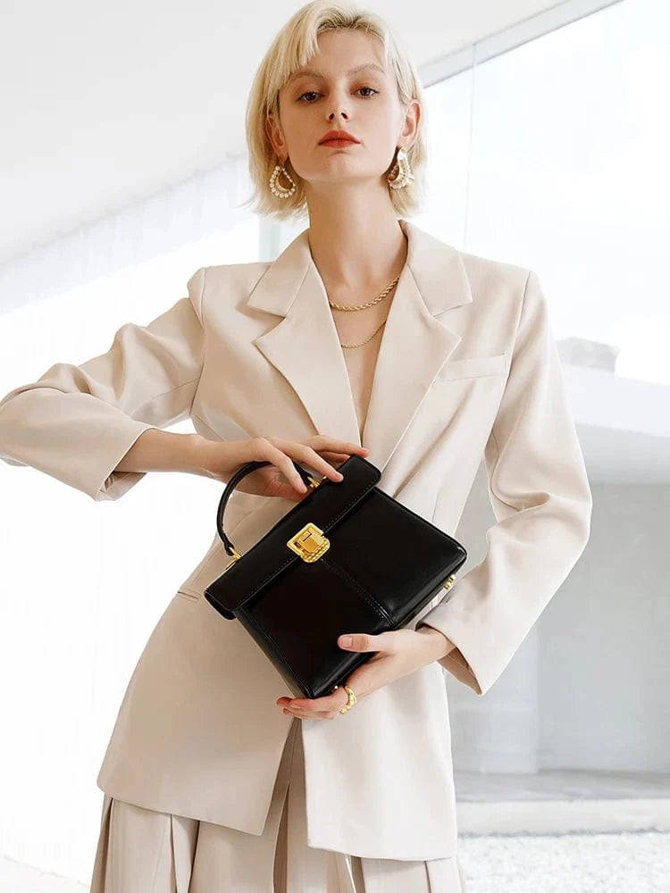 Sac Besace Cuir Femme Chic et Pratique