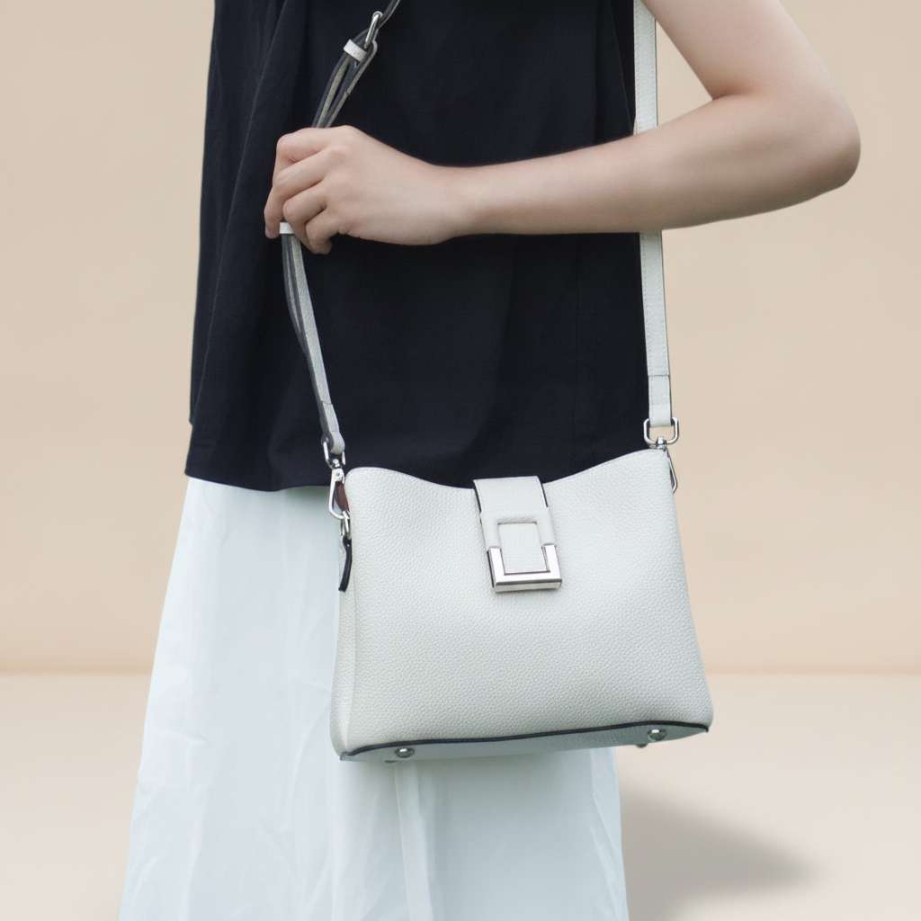 Sac Besace Cuir Femme : Élégance & Praticité
