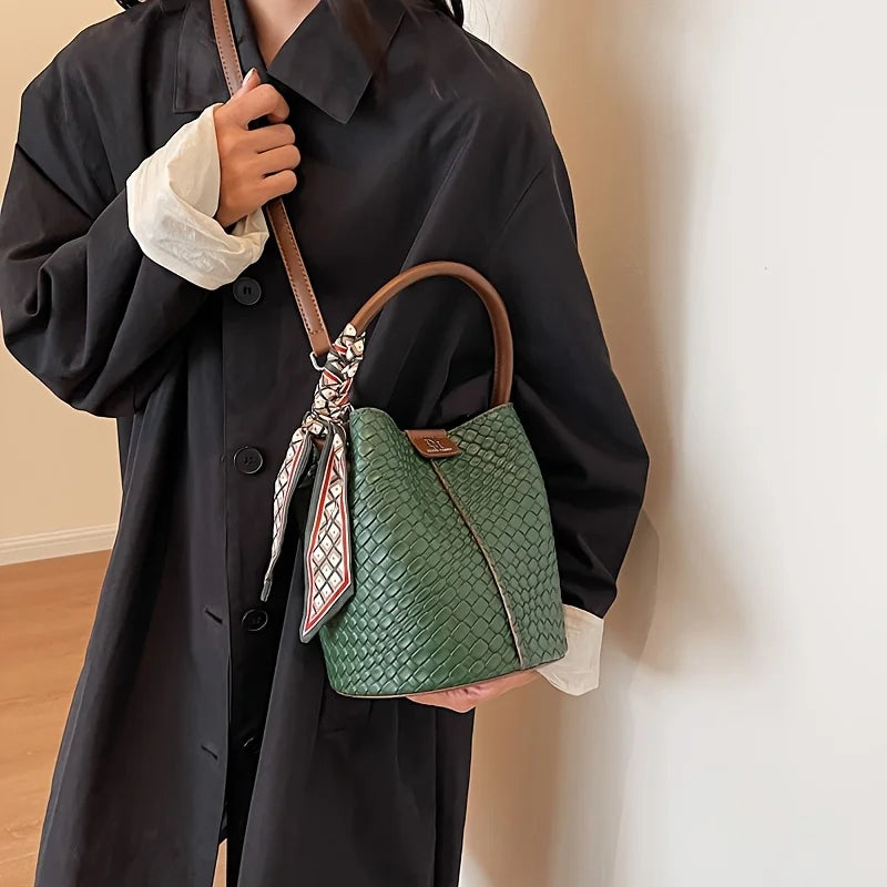 Sac Seau Esme : Cuir Végan Tressé Chic